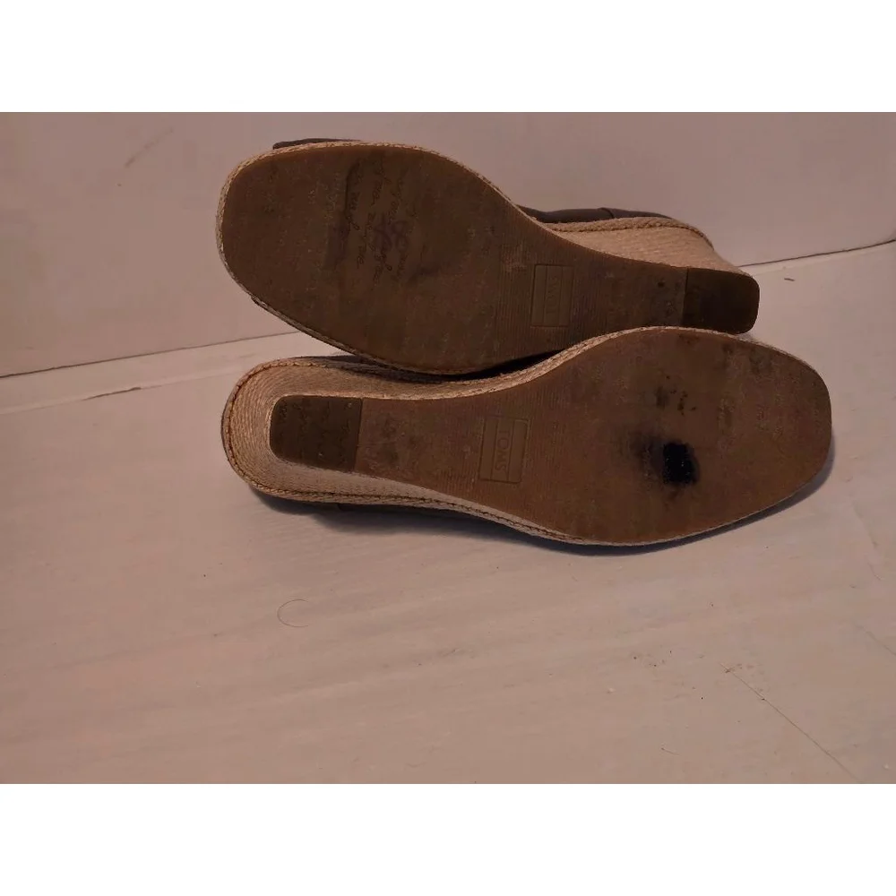 Women's TOMS Gray Wedge Sandals, Size‎ 10W